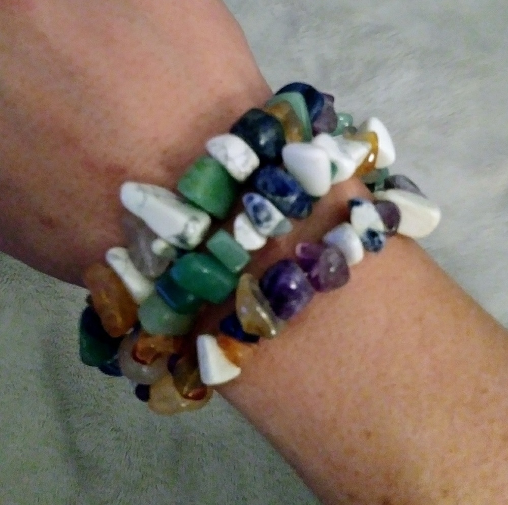 **3 for $9** NWOT 3 Straind Stone Peace Bracelet